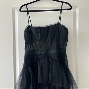 BCBG Max Azira Oly Tiered Ruffle Tulle Evening Gown